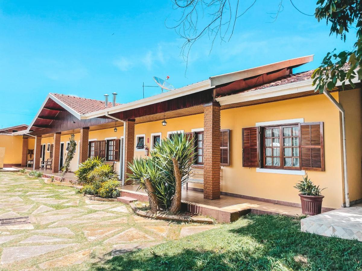 Pousada Flor De Ipe São Bento do Sapucaí Kültér fotó